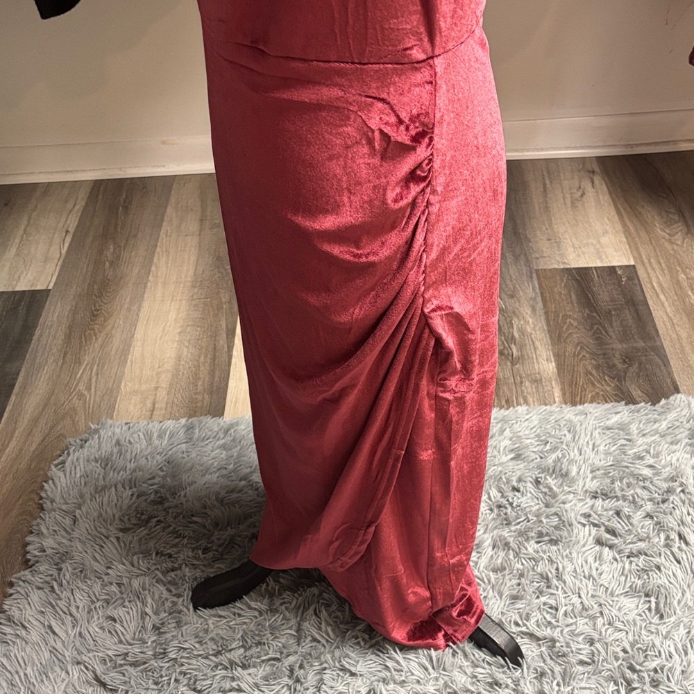 NWT Zaful Wine Red Velvet Midi Dress - Picture 8 of 15